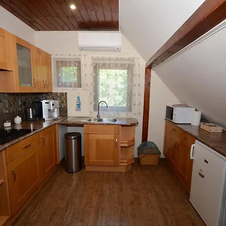 Lakeside Apartamento Palkove